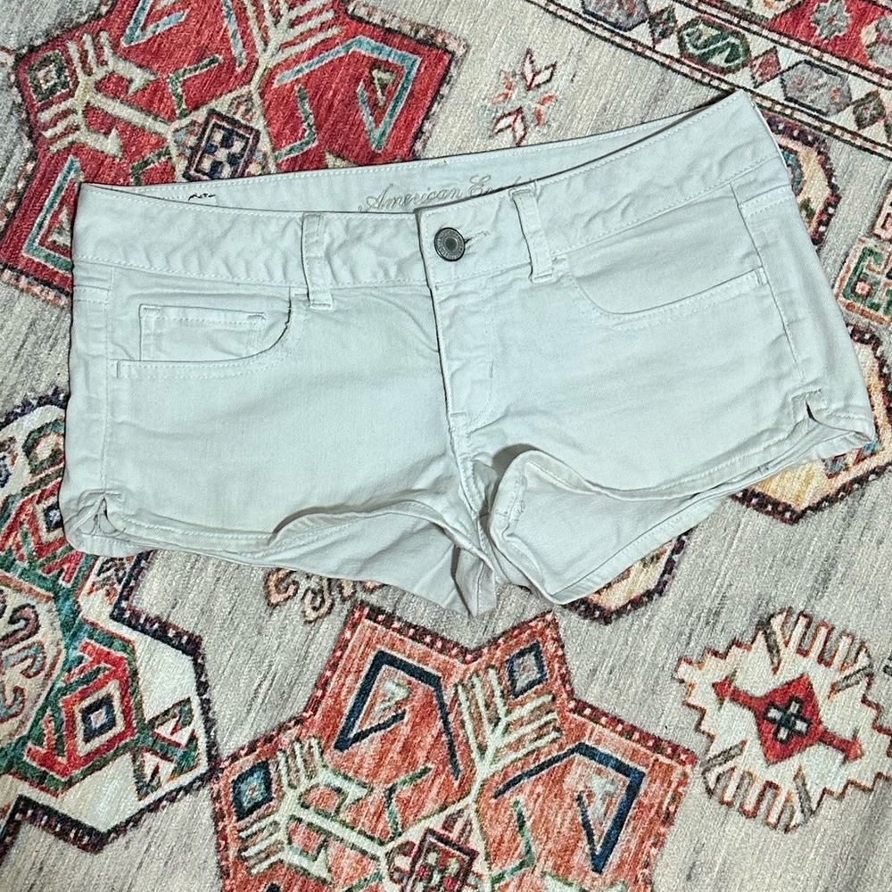 American Eagle Stretch Jean Shorts – Size 6
